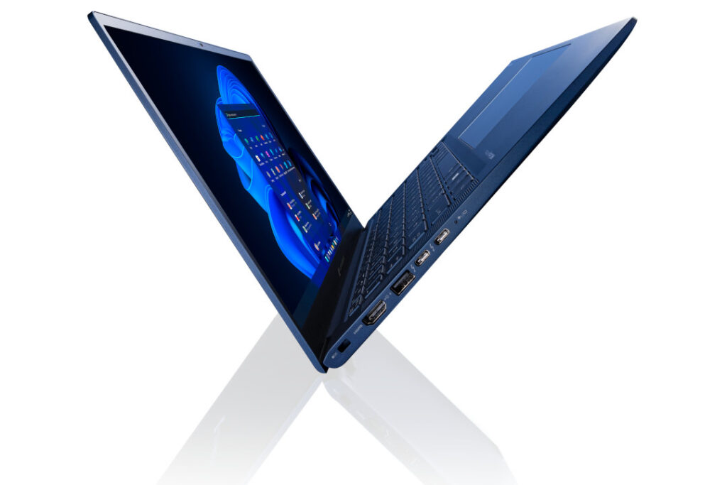 X40L K angle iDynabook